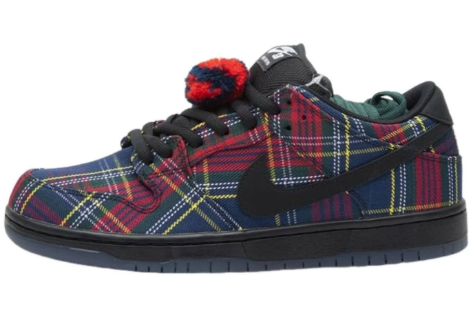 Nike x Nardwuar SB Dunk Low 'Tartan' II1493-600 | Heritage Weave