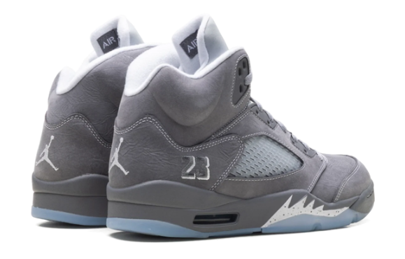 Air Jordan 5 Wolf Grey (2026) | Silver Footnote