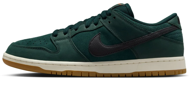 Nike SB Dunk Low Orange Label 'Deep Fir' | Evergreen Pause