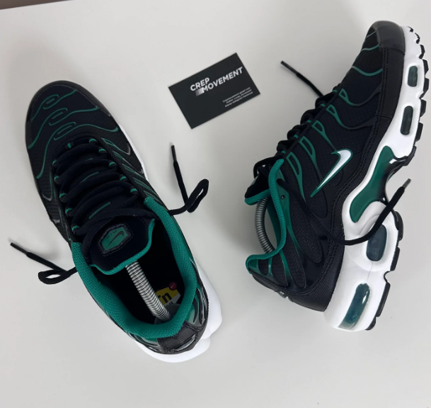 Nike Air Max Plus TN Black / Green Malachite | Verdant Afterimage