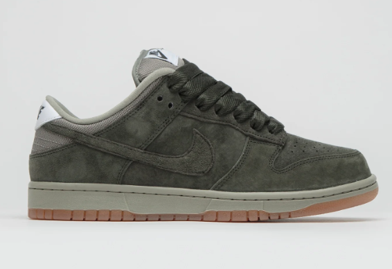 Nike SB Dunk Low Pro B 'Sequoia/Sequoia/Light Army/White' | Canopy Study
